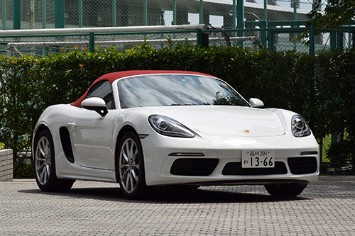 Sports car K02