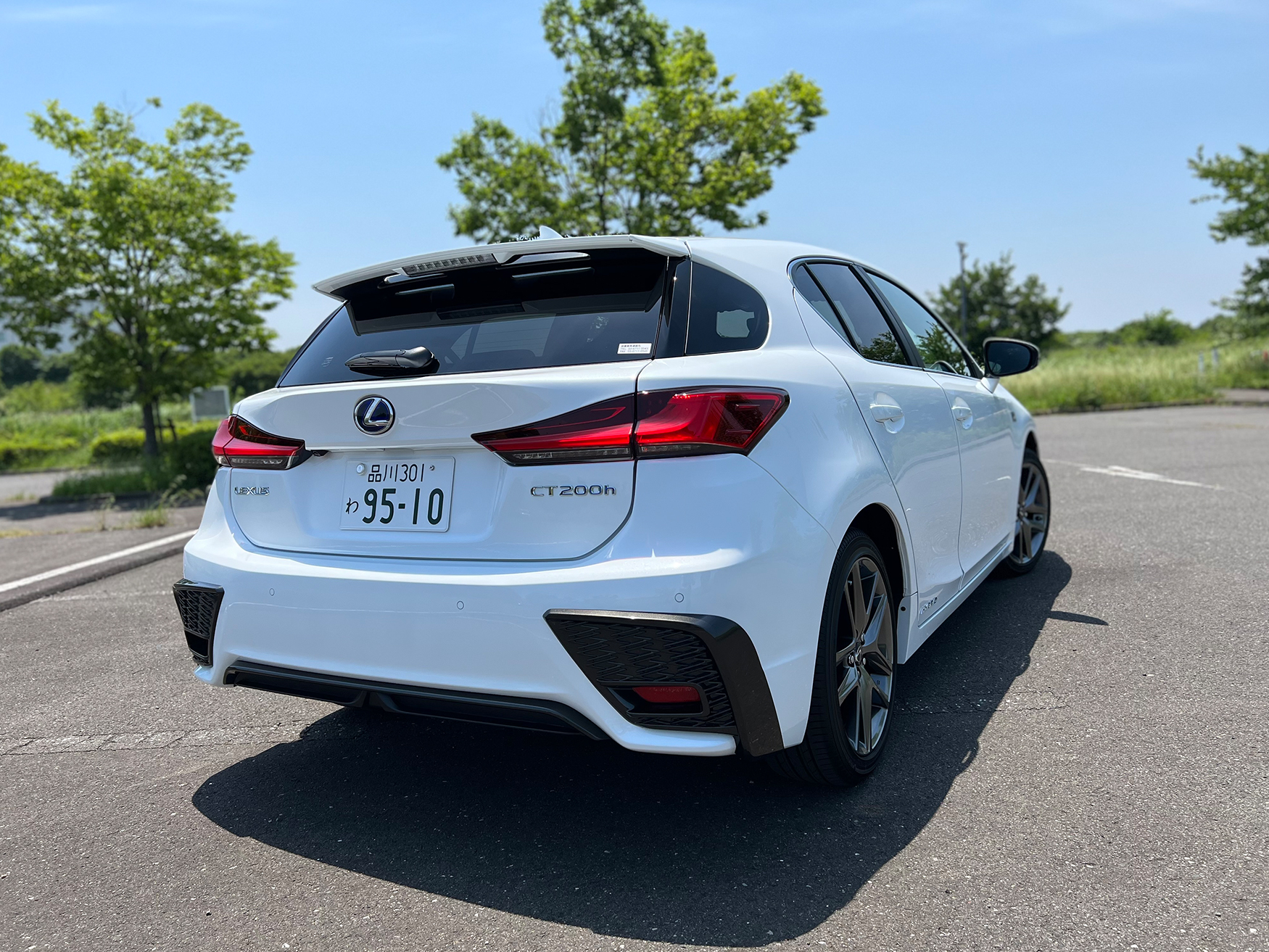 レクサス CT200h 3