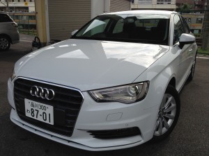 アウディ A3セダン