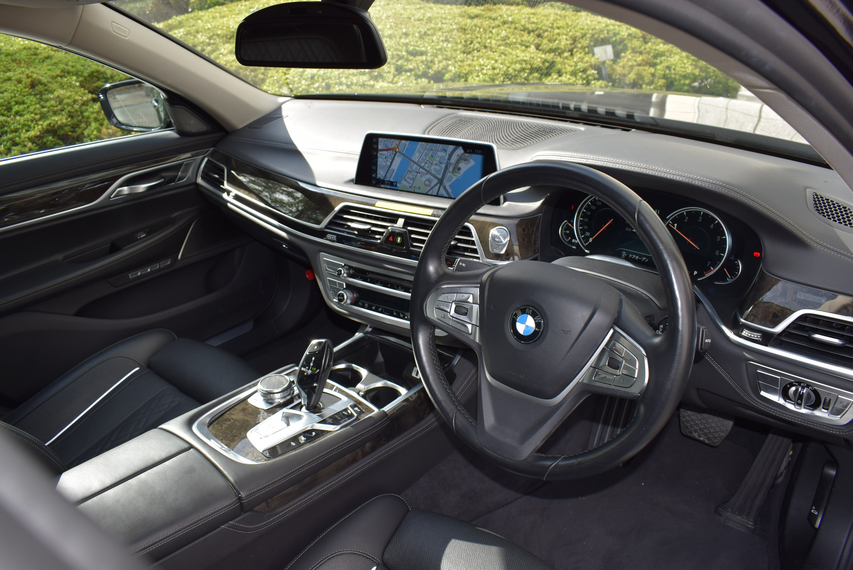 BMW 740i 3