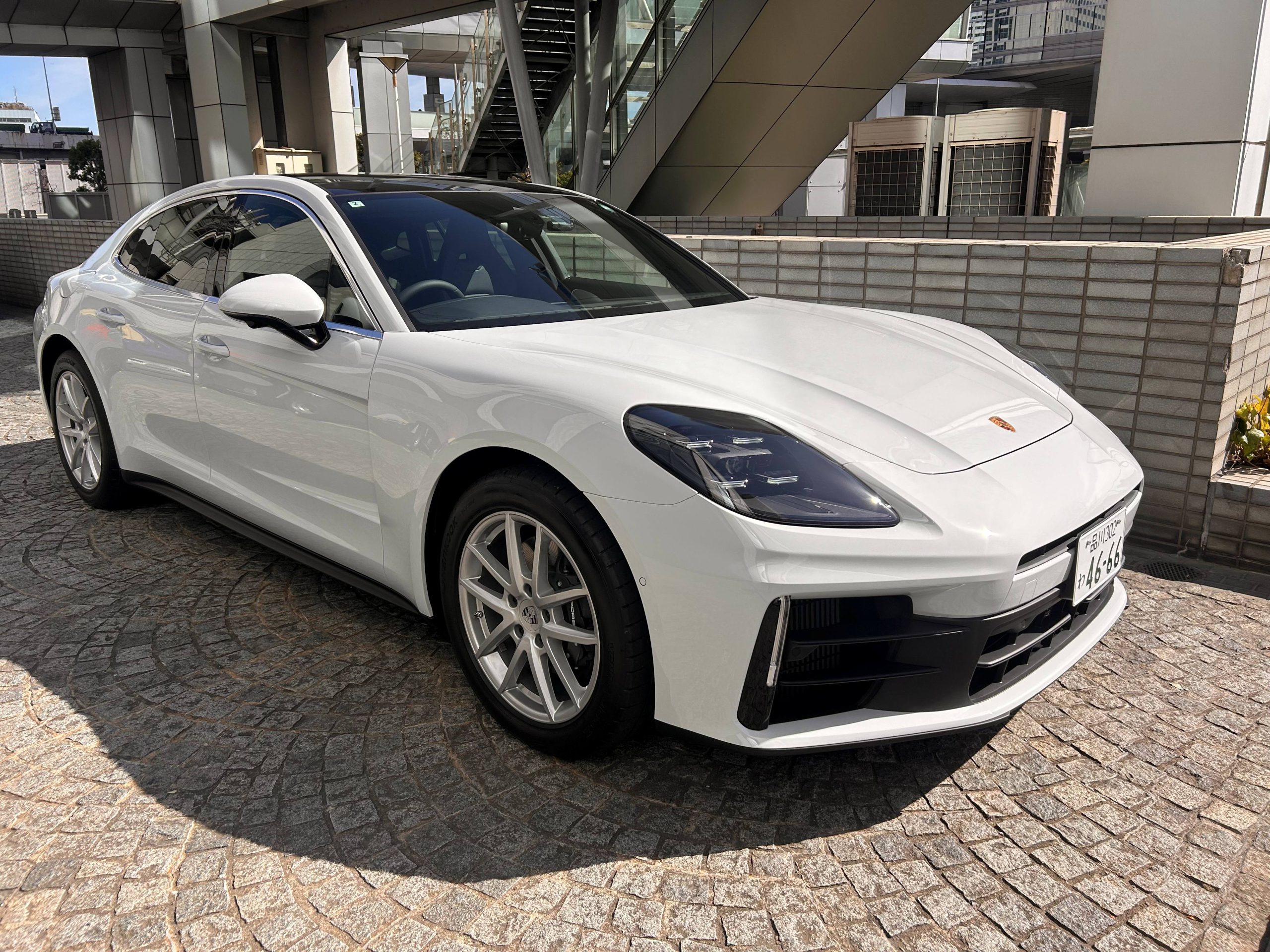 ポルシェ パナメーラ 1