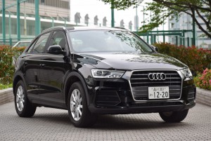 アウディ Q3