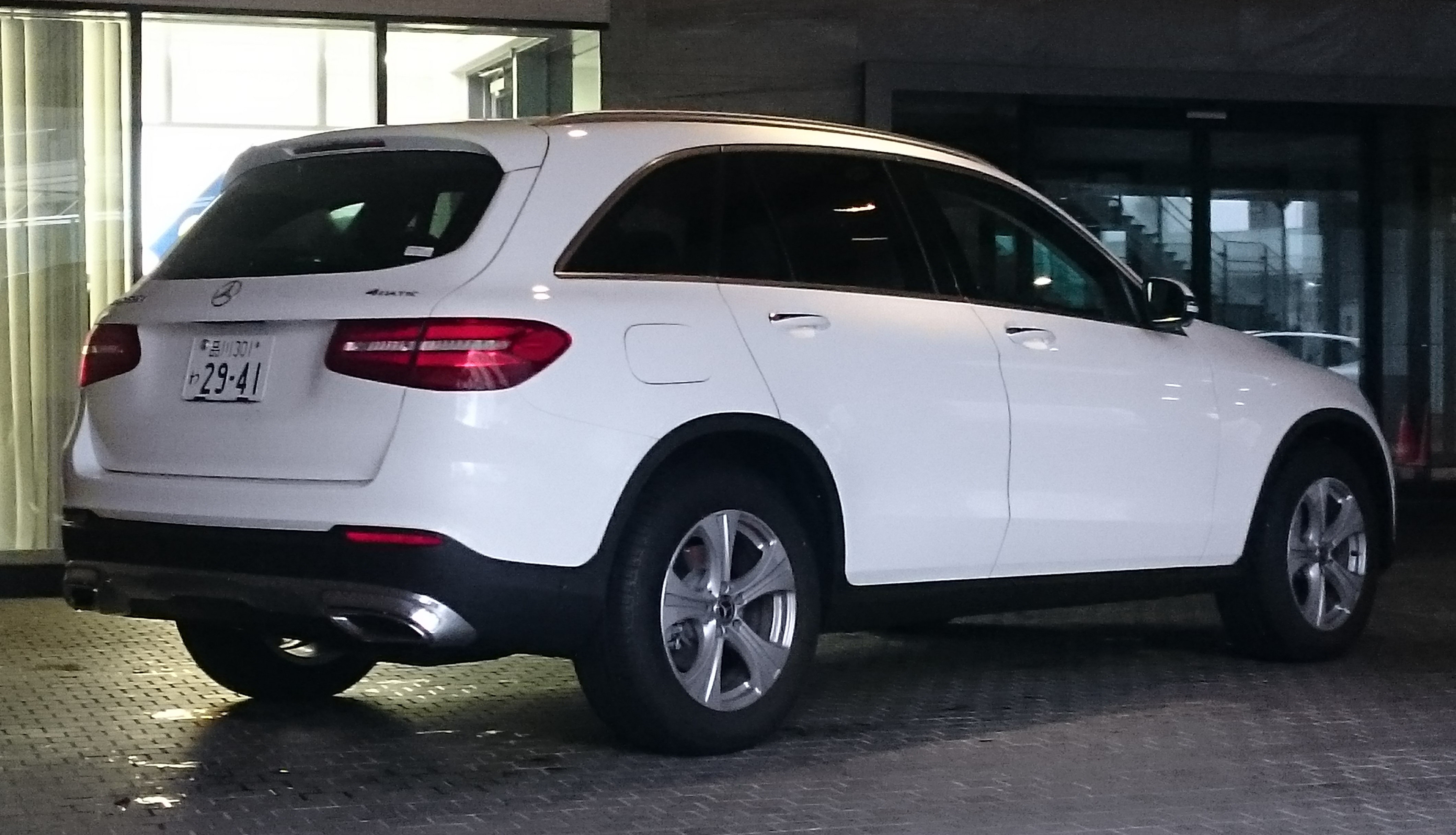 メルセデス・ベンツ GLC220d 2