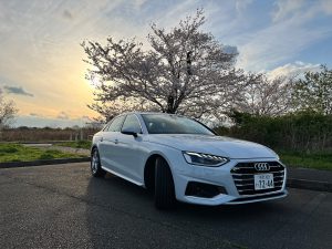 アウディ A4セダン