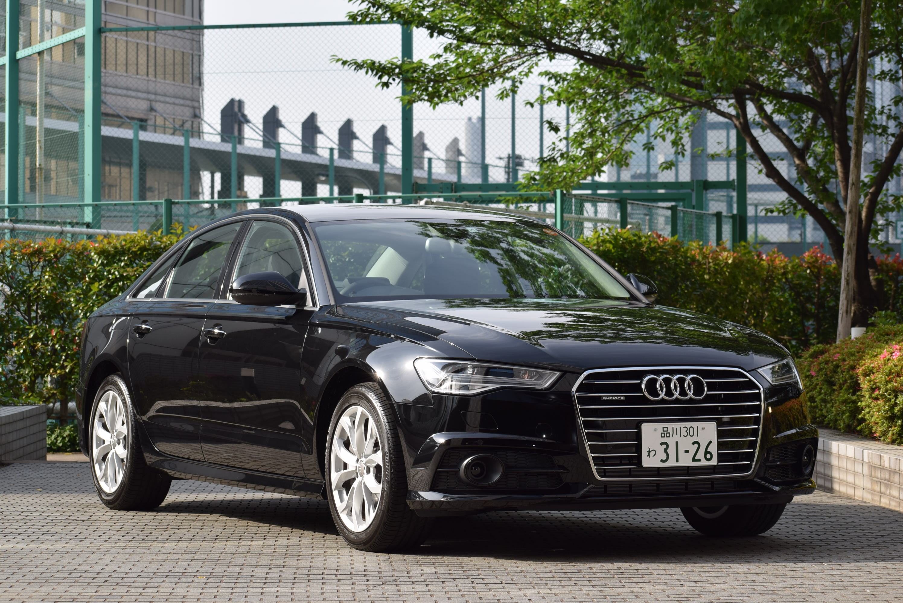 アウディ A6セダン 1