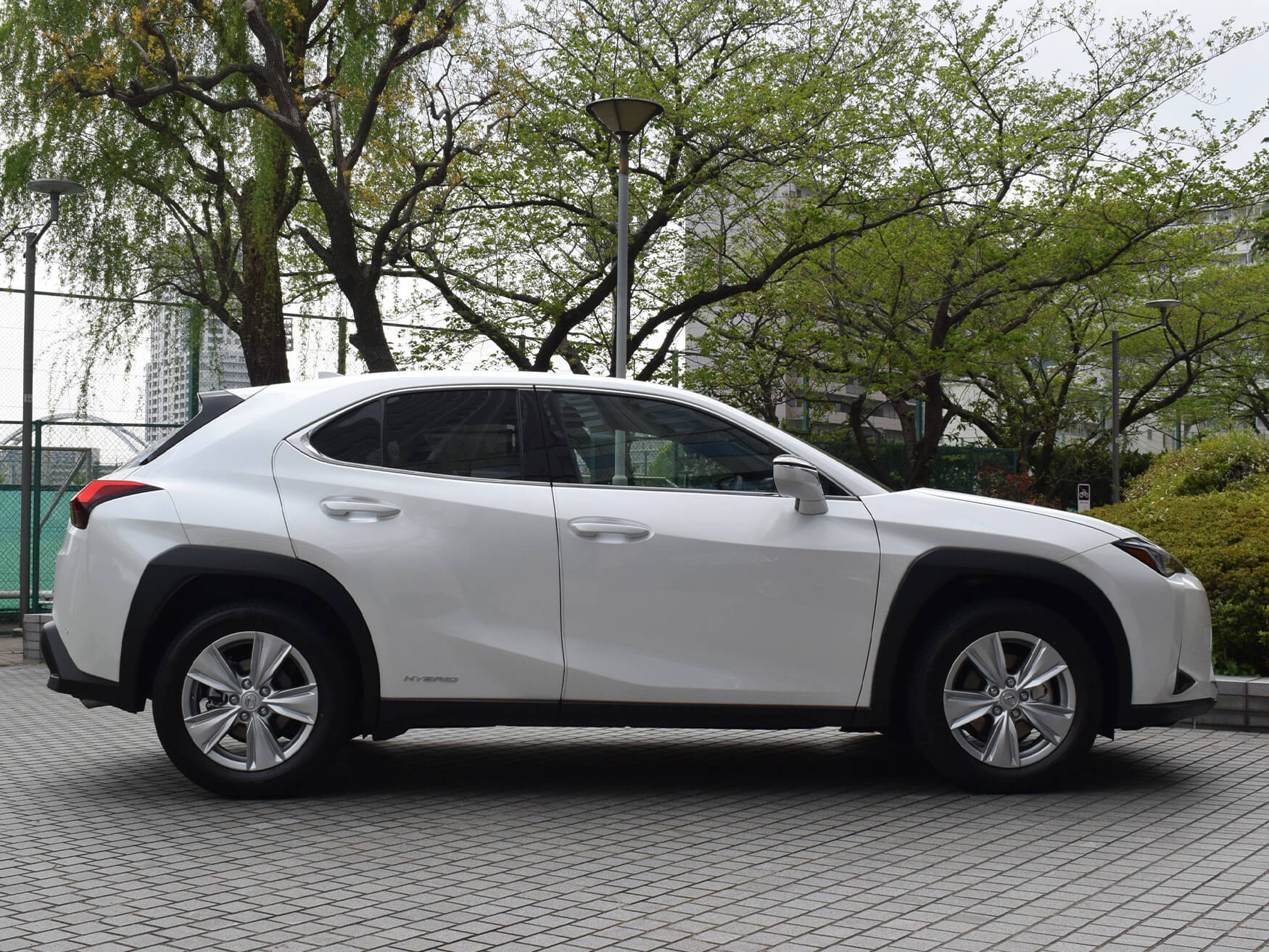 レクサス UX250h 3