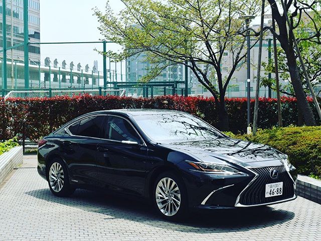 車両紹介レクサスES300h6時間 12,177円〜始まりますね☆ゴールデンウィーク！！お問い合わせお待ちしております︎ HPはプロフィールから:@tastech.inc  #タステック #オリックスレンタカー#レクサス #ES#デジタルアウターミラー#国産車 #輸入車 #外車#高級車#レンタカードライブ#レンタカー借りて#レンタカー旅#レンタカーで#みんなでドライブ#新車 #自動車部#ゴールデンウィーク#GW#イベント #アウトドア#公園 #キャンプ #帰省 #帰省土産#新幹線 #高速道路#天気予報#羽田空港 #hanedaairport