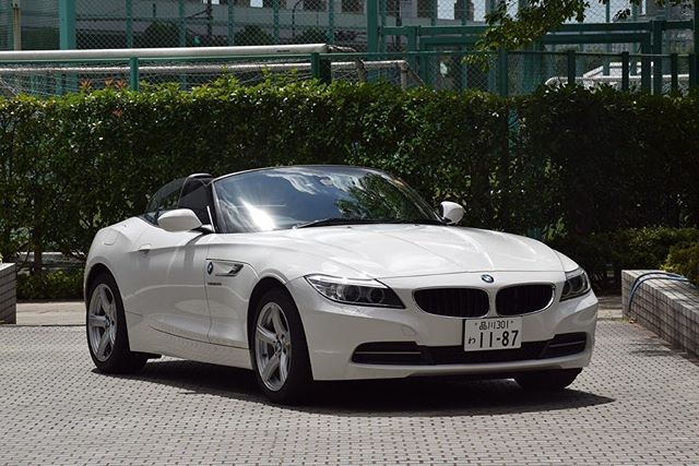 明日は気温が上がる予報なので絶好のオープンカー日和ではないでしょうか(^^)まだ旧型のみ取り扱いですが、バッチリ洗車してお待ちしてます！スポーツカー体感キャンペーンBMW Z46時間11,016円〜HPはプロフィールから:@tastech.incこっそり新型 Z4間もなく納車です！#タステック#タステックレンタリース#オリックス#オリックスレンタカー#BMW#z4 #BMW女子#オープンカー#輸入車#高級車#レンタカーで#レンタカー借りて#スポーツカー#気持ちいい #ドライブ日和#気温上昇#風に吹かれて #風になる #haneda#羽田空港#羽田#hanedaairport