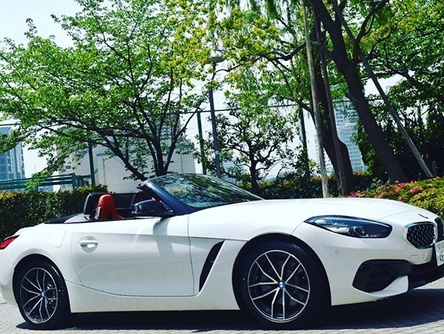 ︎新車情報︎ニューBMW Z4業界最速導入！！解き放たれた至高のロードスターオリックスレンタカーで最速体感️ スポーツカー体感キャンペーンBMWz4 6時間 11,016円〜HPはプロフィールから:@tastech.inc#タステック #オリックスレンタカー#BMW #BMWz4#スポーツカー#オープンカー#BMW女子#オープンカー女子#高級車 #輸入車 #外車 #国産車#首都圏 #レンタカー#体感#スープラ #メルマガ #インスタ#ドライブ#ドライブ日和#どこ行く #新緑の季節#動物 #ベビーラッシュ#レンタカー借りて#レンタカーの旅#バーベキュー#天気予報#羽田空港 #hanedaairport