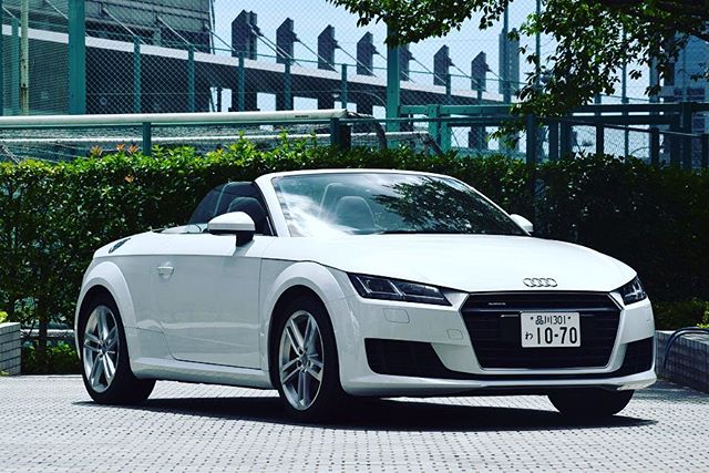 7月特選車第13回 本日受付開始です！対象車種はAudi TTクーペ ・ロードスター七夕ウィークはカッコいいスポーツカーが目玉！！期間 7/1〜7/7料金 24時間 10,000円（税込・免責補償料込）先着 3名様までです。※クレジットカード払いのみご予約のお電話はこちらから03-6711-0543受付時間 8:00〜20:00HPはプロフィールから:@tastech.com#タステック #オリックスレンタカー#アウディ #アウディ女子#アウディTT #ロードスター#輸入車 #外車 #国産車#高級車 #スポーツカー#レンタカー #レンタカーの旅#期間限定 #お得な情報#体感 #キャンペーン#連泊 #プラン#人気の #欧州車#ご利用 #シーンに合わせて#特別な日 #趣味 #新車#乗りたい #羽田空港 #hanedaairport