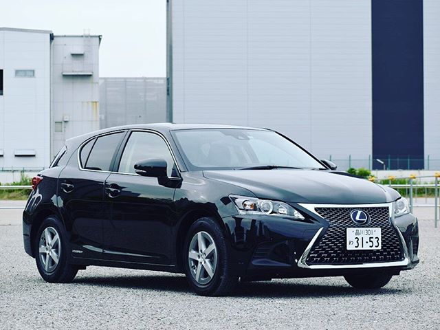 10月より新キャンペーンがスタート予定となっております。対象車種などについては10/1に店頭、HPで告知となります。今月のインスタキャンペーンは新キャンペーンスタート特別企画と致しまして、驚きの特選車種をご用意いたしました！！ 先着3名様車種 レクサスCT200h期間  10/1〜10/6料金  24時間 5,000円（免責補償料込 税込）※23歳以上※クレジットカード払いご予約のお電話はこちらから03-6711-0544受付時間 8:00〜20:00HPはプロフィールから:@tastech.inc#タステック #タステックレンタリース#オリックス #オリックスレンタカー#レクサス #レクサスCT200h#高級車 #輸入車 #外車 #国産車#レンタカー#新キャンペーン#特別車#キャンペーン対象#レンタカー借りて#レンタカーの予約#レンタカー旅行#レンタカーで#レンタカードライブ#秋 #行楽の秋#行楽弁当#秋の味覚#運動会#ラグビー#世界陸上#ハロウィン