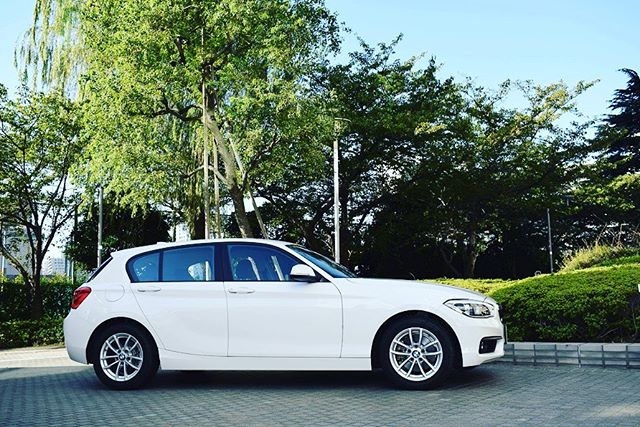 Instagram限定キャンペーンお待たせしました！寒い冬だからこそBMWをお得に乗ってお出かけしませんか︎先着3名様まで！　対象車種　BMW 1シリーズ、2シリーズ金額　24時間　5,000円（税込.免責補償料込）期間　12/9〜12/15ご予約のお電話はこちらから03-6711-0544受付時間　8:00〜20:00※ご利用は23歳以上※クレジットカード払いのみHPはプロフィールから:@tastech.inc#タステック#タステックレンタリース#オリックスレンタカー#BMW #BMW118i #BMW218i#高級車 輸入車 #外車#国産車 #スポーツカー#キャンペーン#冬支度#ふるさと納税#イルミネーション#イルミネーション巡り#丸の内イルミネーション#kitte#ootemori#東京ミッドタウン#青の洞窟#六本木ヒルズ