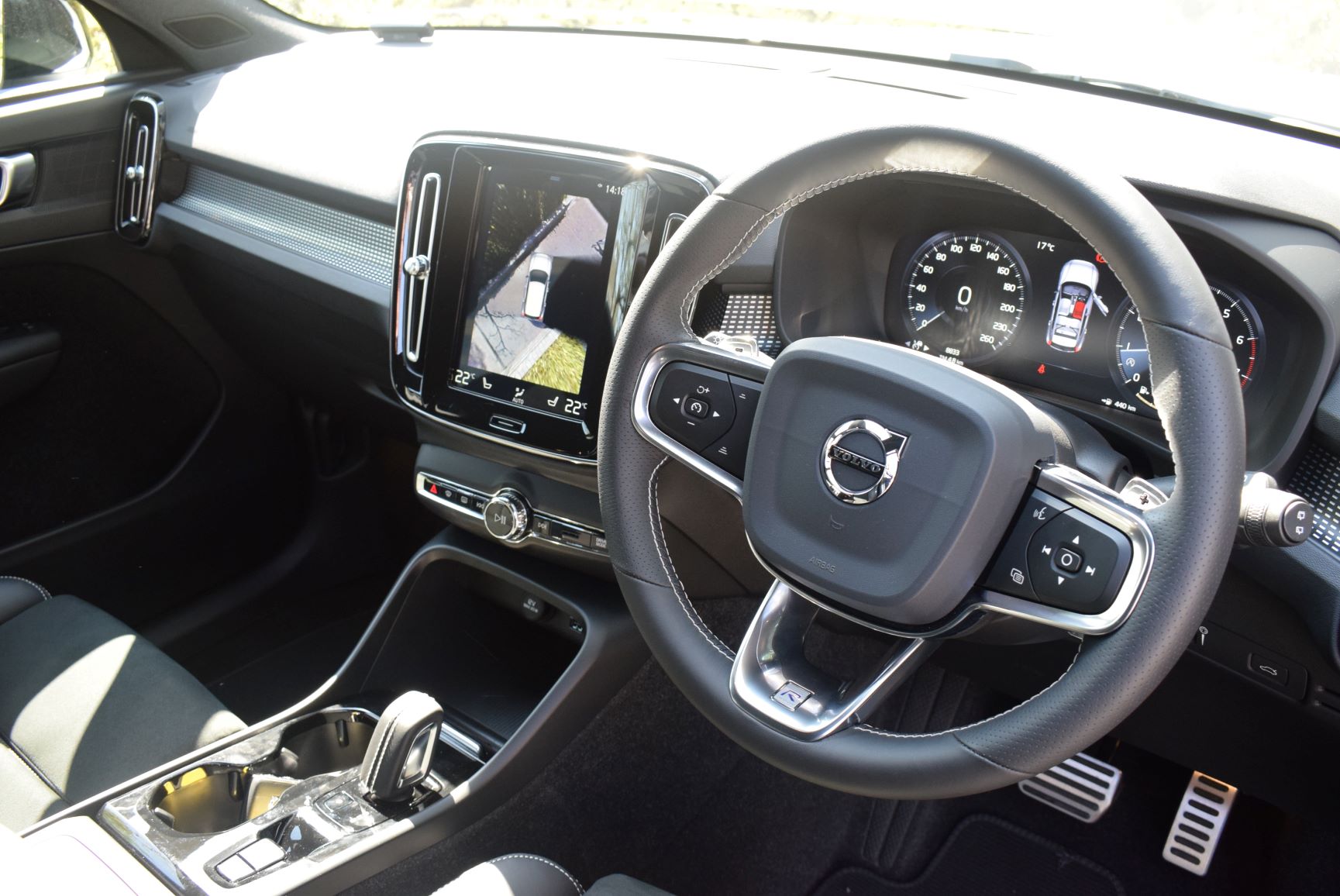 ボルボ XC40 3