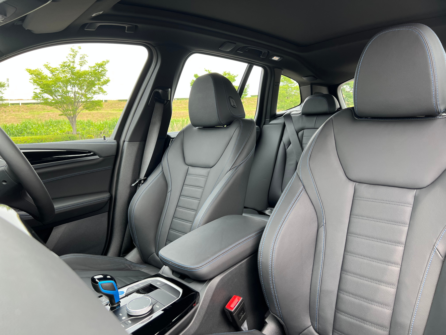 BMW iX3 3